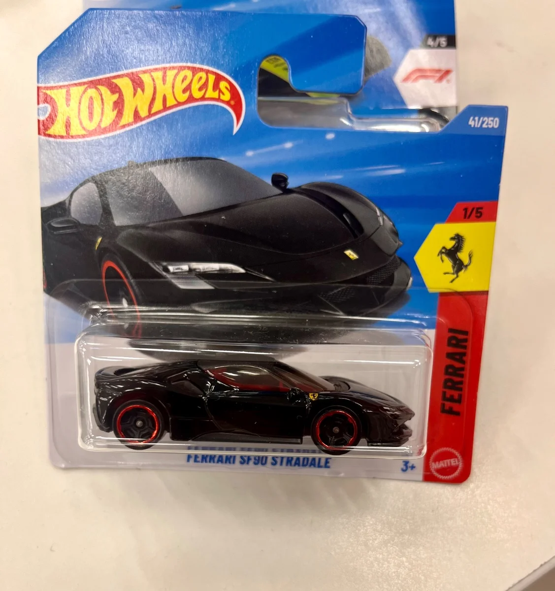 Hot Wheels Ferrari stradale 1:64