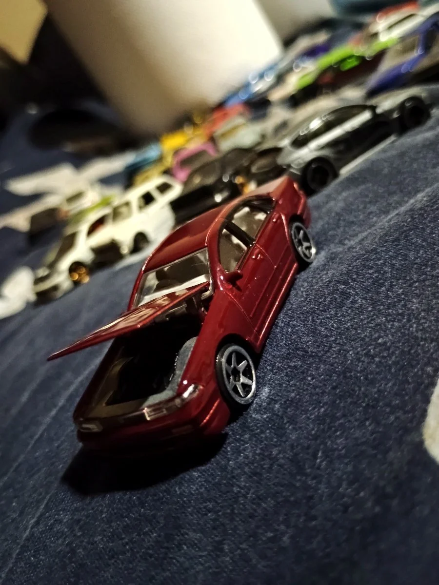 AutoArt Nissan Cefiro A31 1:64