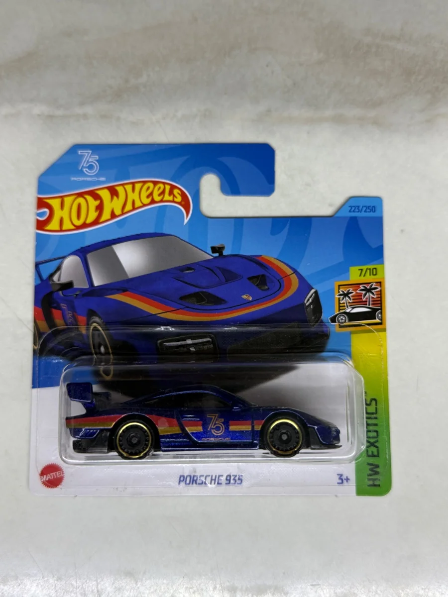Hot Wheels PORSCHE 935 1:64