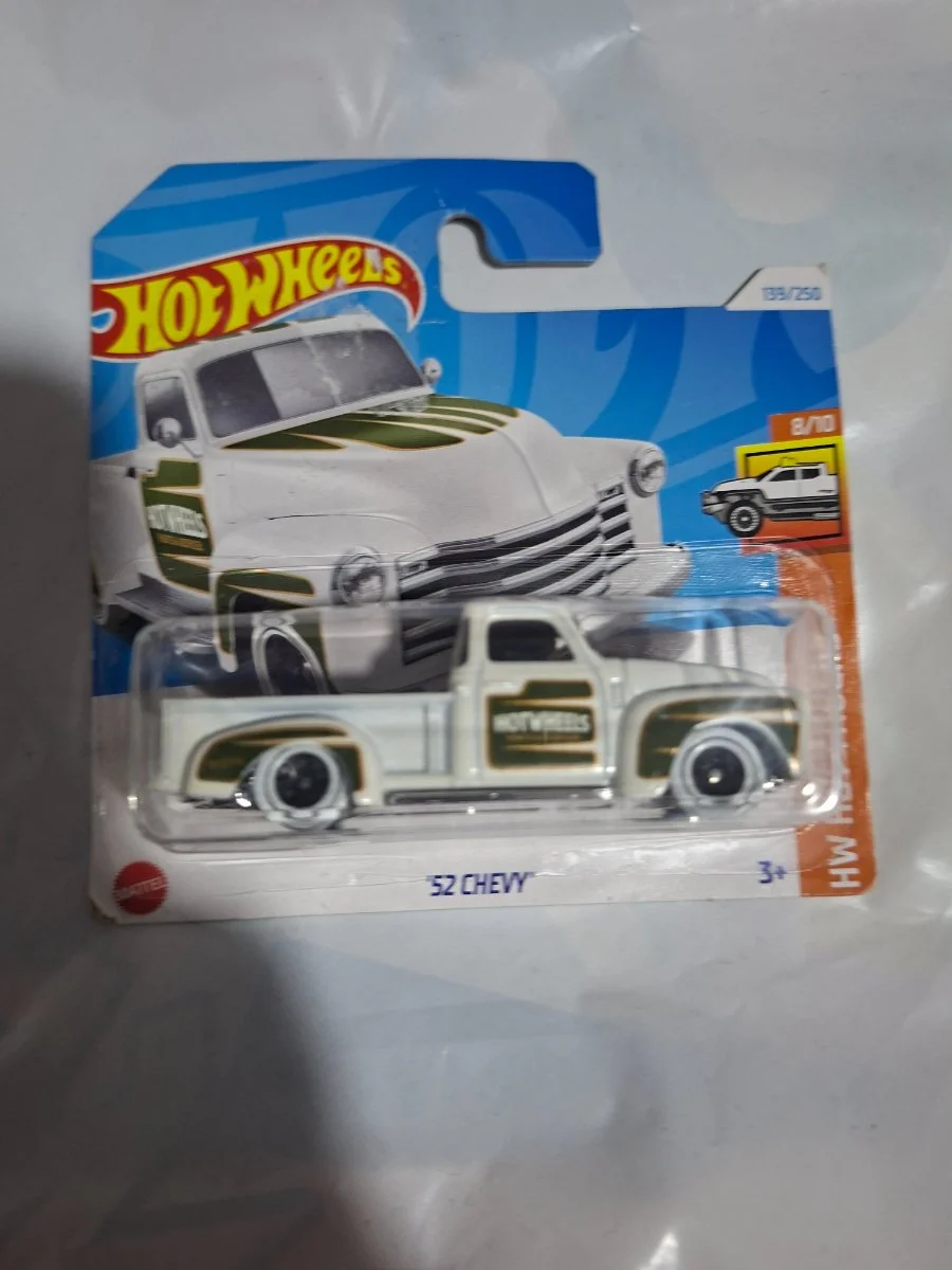 Hot Wheels '52 Chevy 1:64