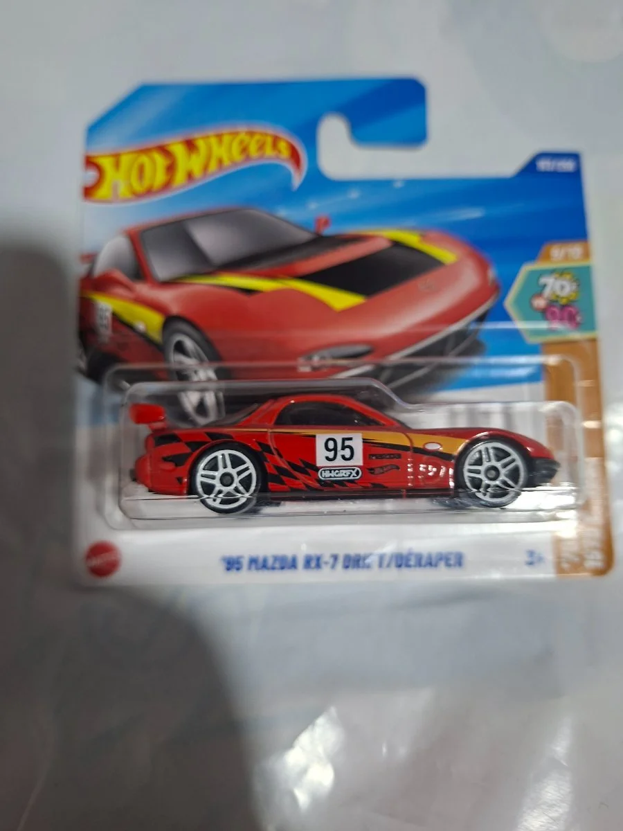 Hot Wheels Mazda RX-7 DRIFT  1:64