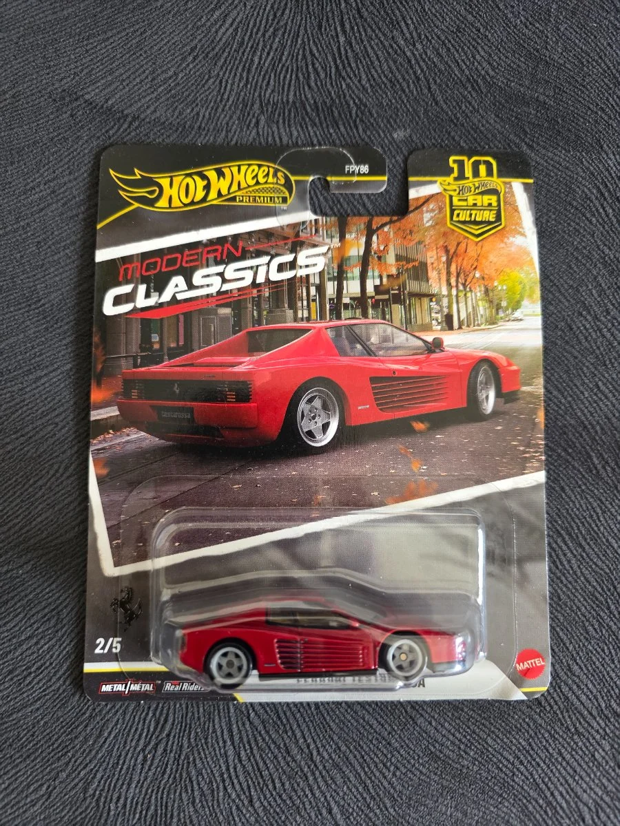 Hot Wheels Hot Wheels Premium Ferrari Testarossa 1:64
