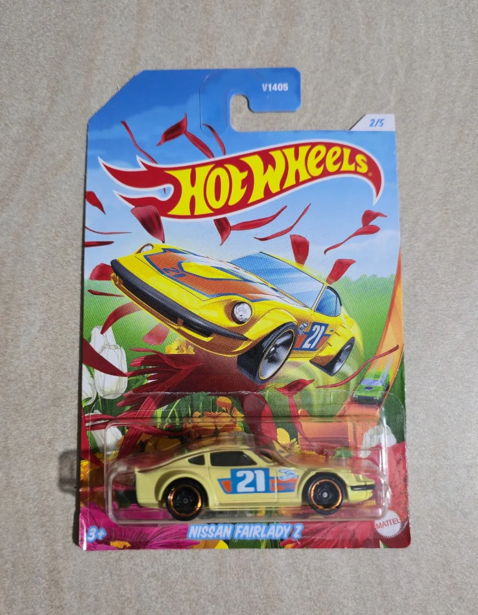 Hot Wheels Nissan Fairlady Z 1:64