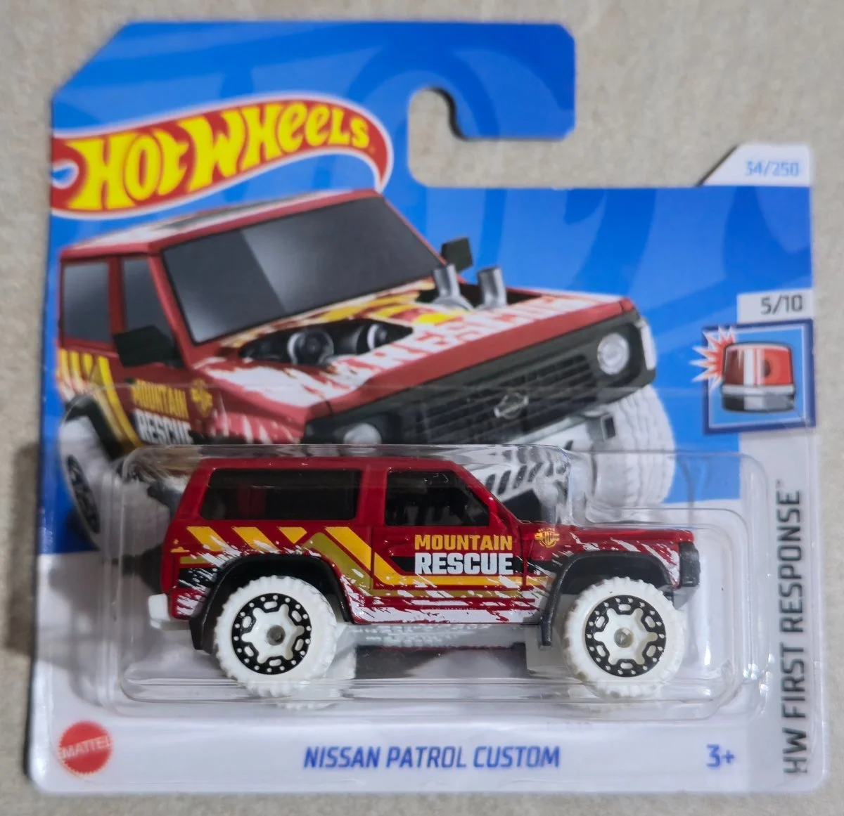 Hot Wheels Nissan Patrol Custom 1:64