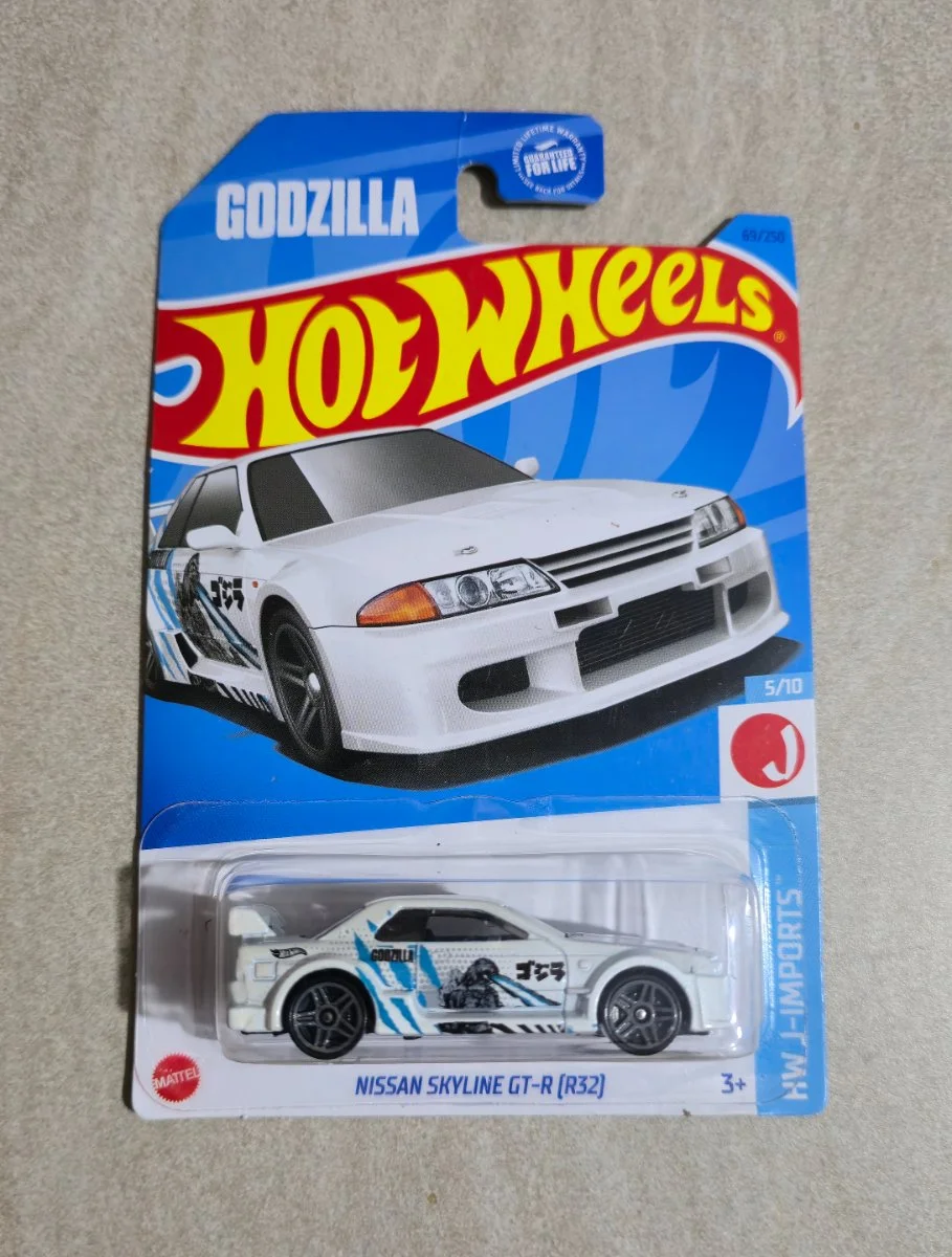 Hot Wheels Nissan Skyline GT-R (R32) 1:64