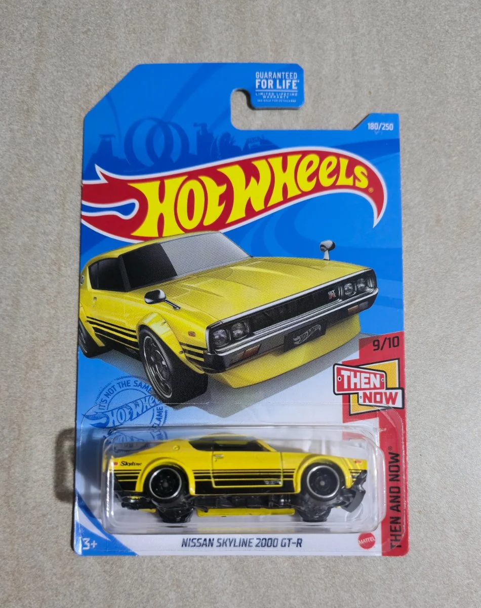 Hot Wheels Nissan Skyline 2000 GT-R 1:64