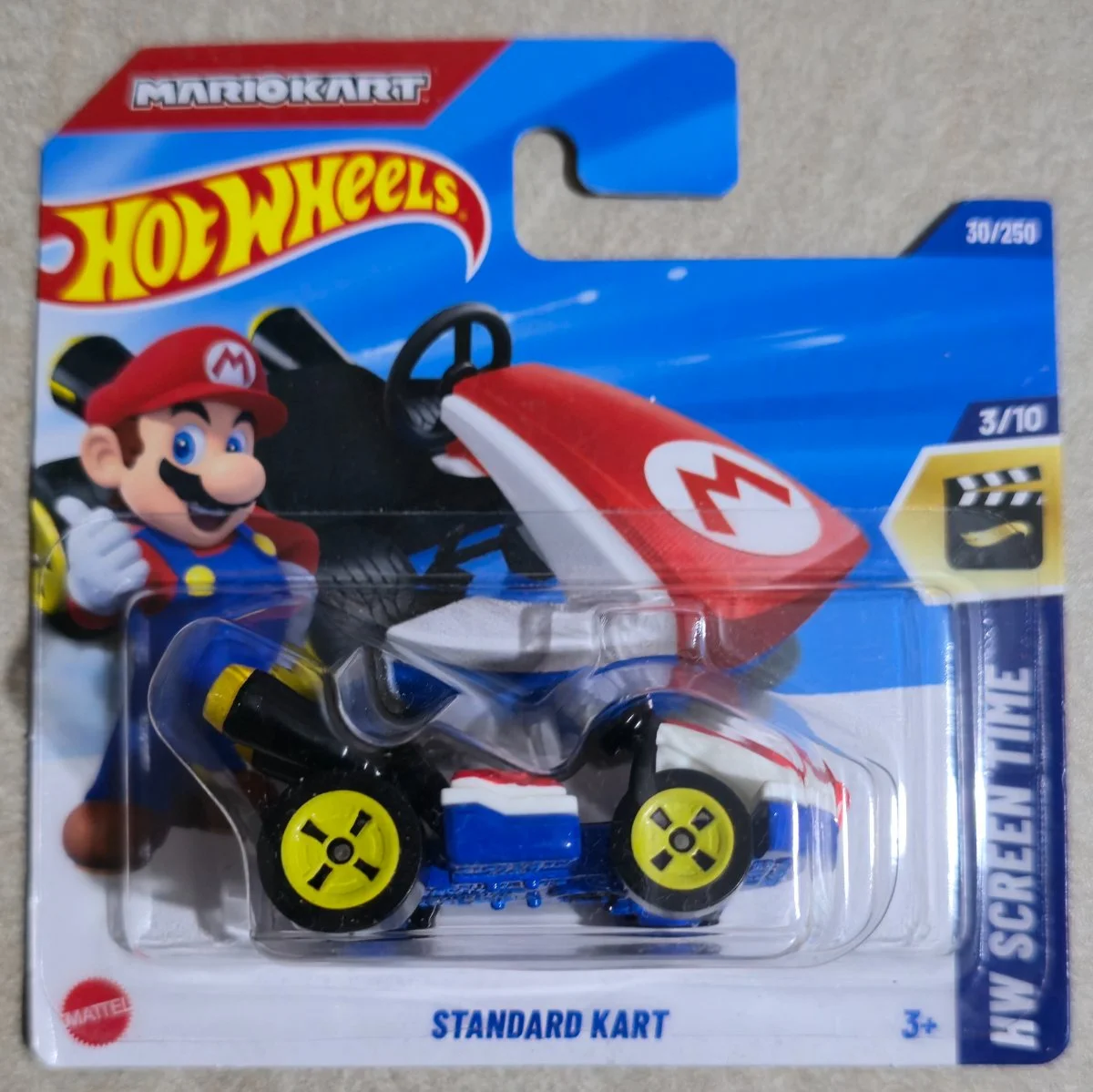 Hot Wheels Standard Kart  1:64