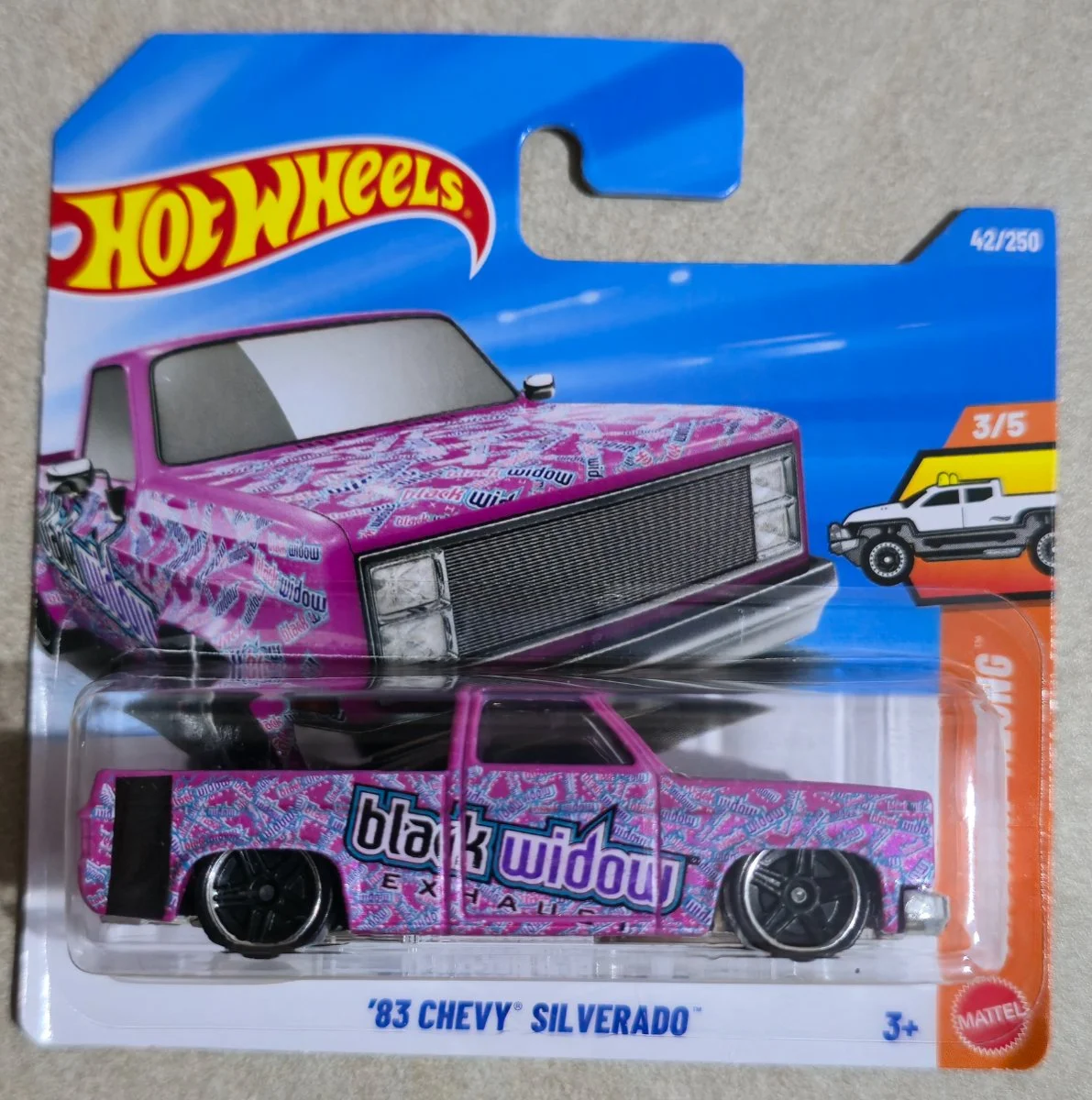 Hot Wheels '83 Chevy Silverado 1:64