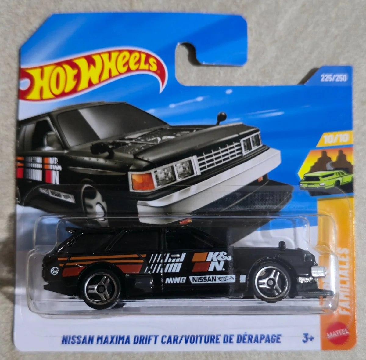 Hot Wheels Nissan Maxima Drift Car 1:64