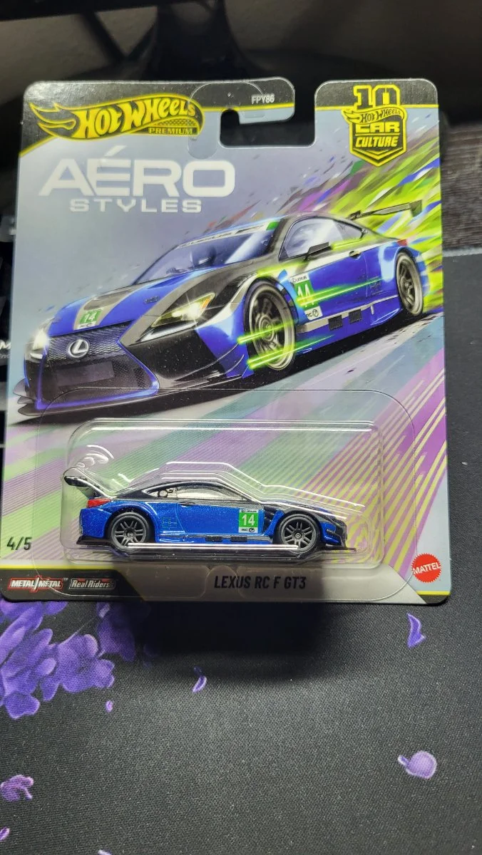 Hot Wheels Lexus RC F GT3 1:64