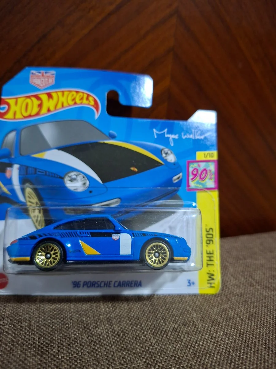 Hot Wheels '96 Porsche Carrera 1:64