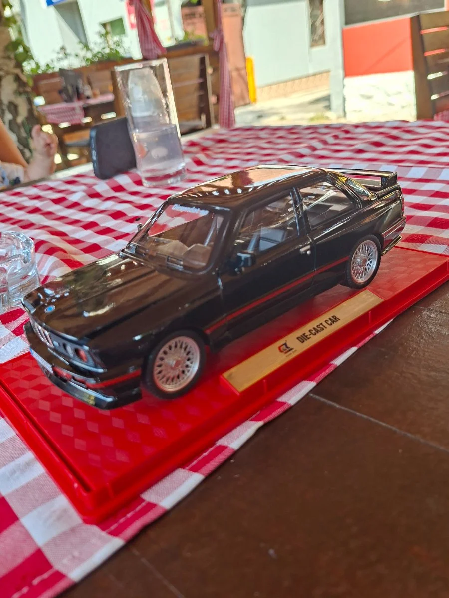 Ostalo Bmw M3 E30 1:24