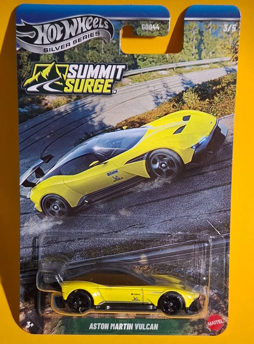 Hot Wheels ASTON MARTIN VULCAN 1:64