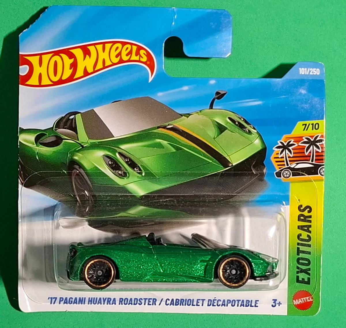 Hot Wheels '17 PAGANI HUAYRA ROADSTER  1:64
