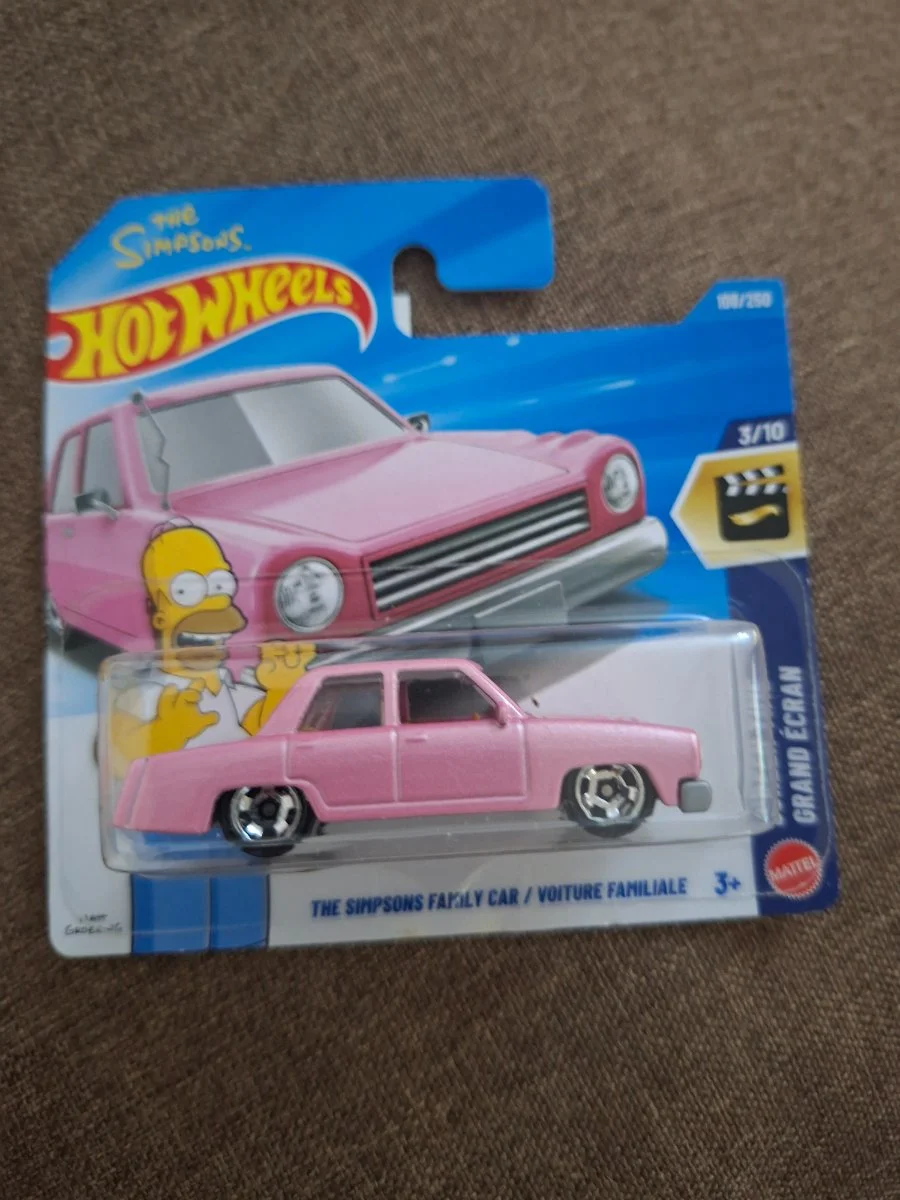 Hot Wheels Simpson Family Car 1:64