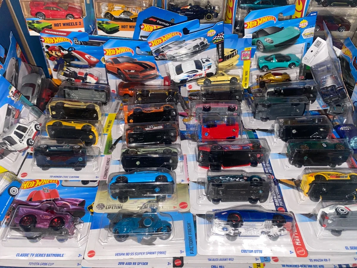 AutoArt Hot wheels 1:64