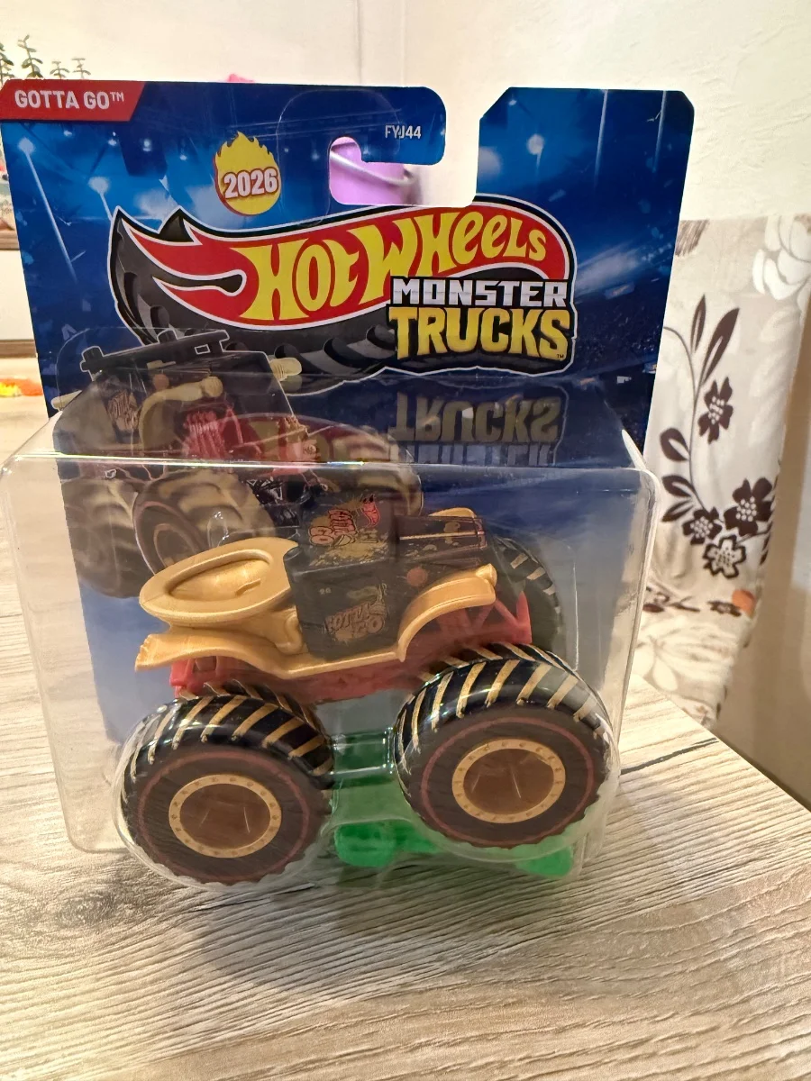 Hot Wheels Monster truck chase 1:64