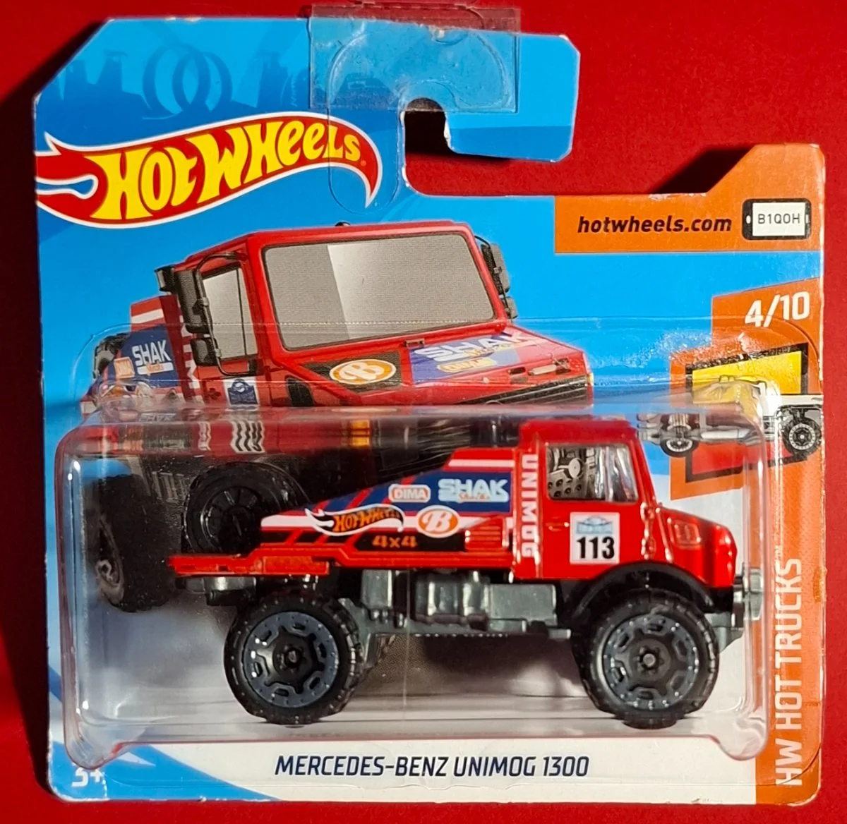 Hot Wheels MERCEDES-BENZ UNIMOG 1300 1:64