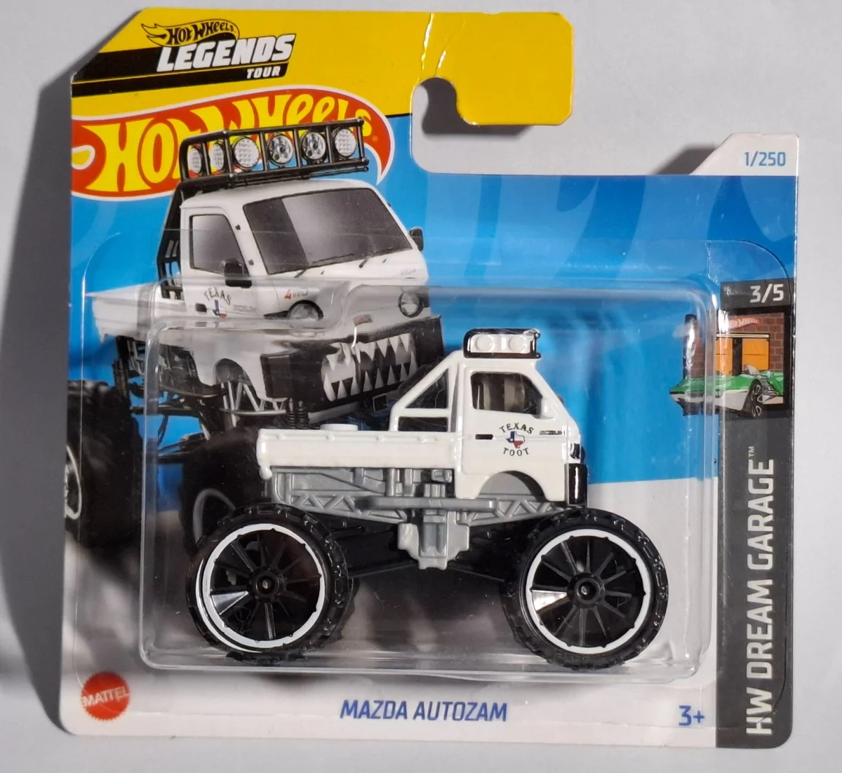 Hot Wheels MAZDA AUTOZAM 1:64