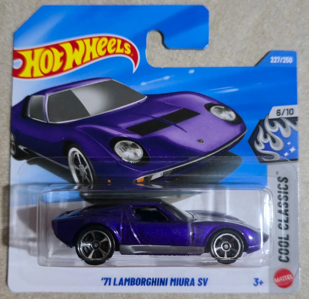 Hot Wheels '71 Lamborghini Miura SV 1:64