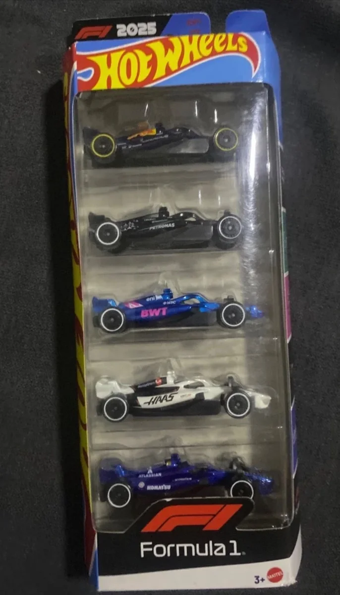 AutoArt Formula f1 pack 1:64