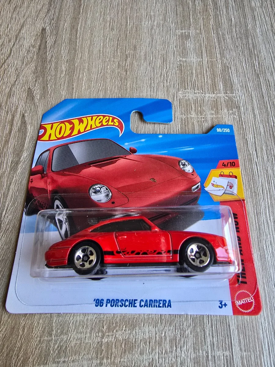 Hot Wheels 96 PORSCHE CARRERA 1:64