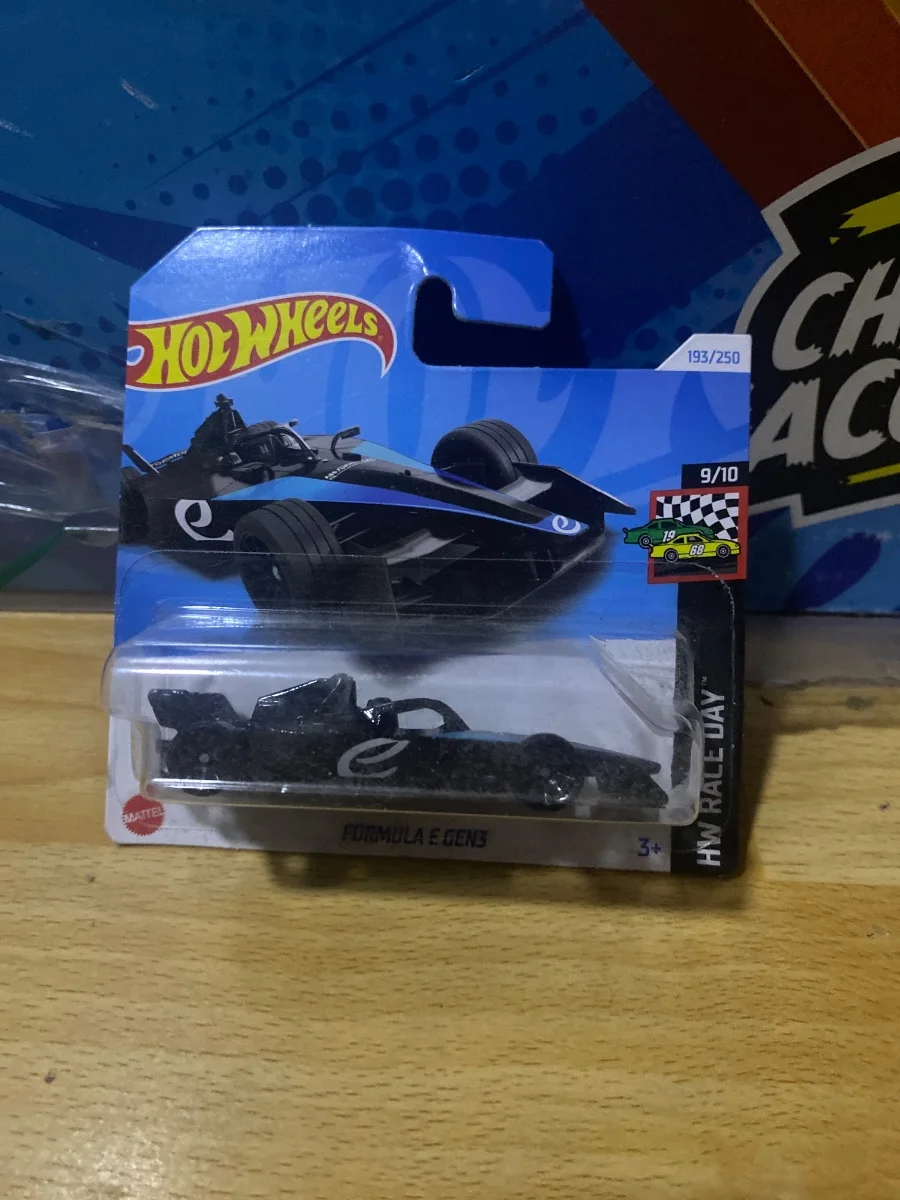 AutoArt Formula e gen3 1:64