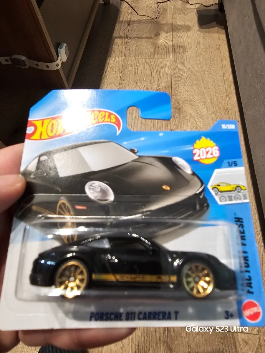 Hot Wheels Porsche 911 carrera t 1:64