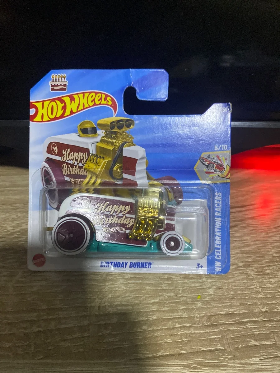 AutoArt Birthday burner 1:64