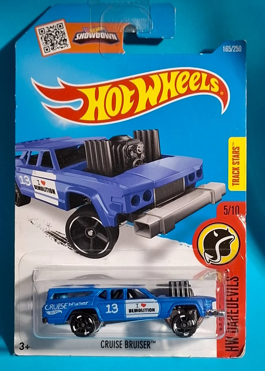 Hot Wheels CRUISE BRUISER 1:64