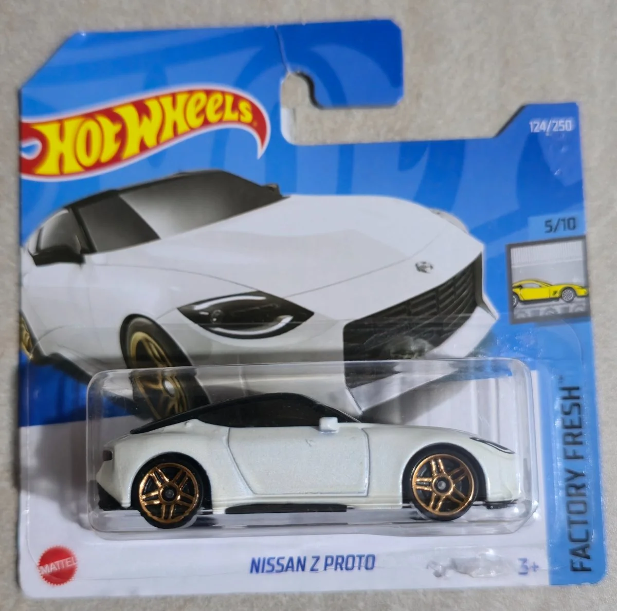 Hot Wheels Nissan Z Proto 1:64