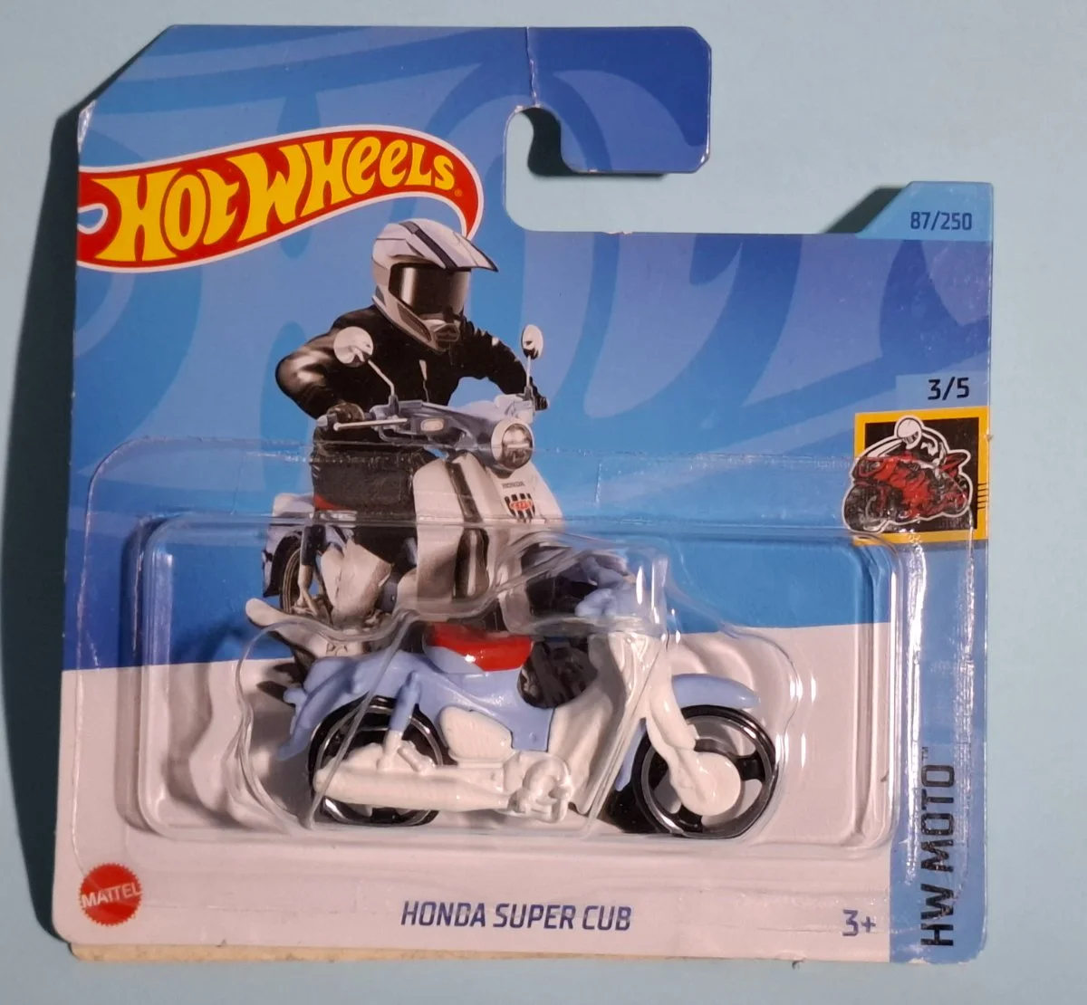 Hot Wheels HONDA SUPER CUB 1:64