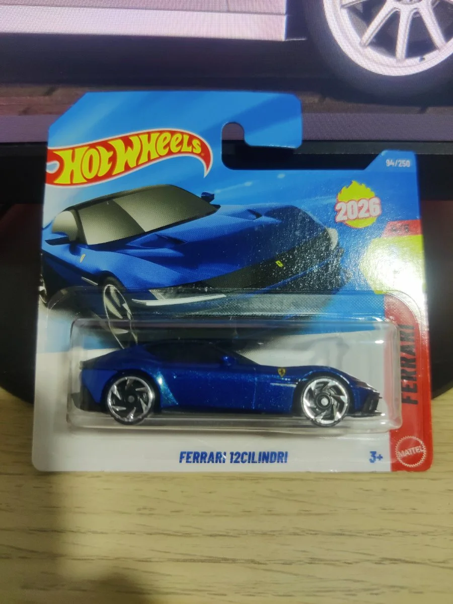 Hot Wheels Ferrari 12CILINDRI 1:64