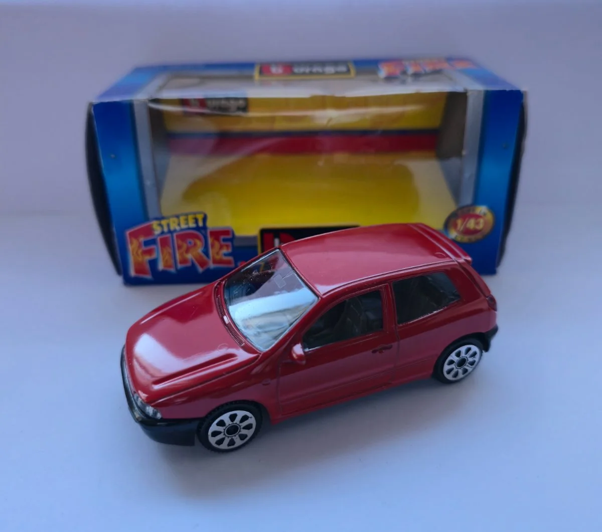Bburago Fiat Bravo 1:43