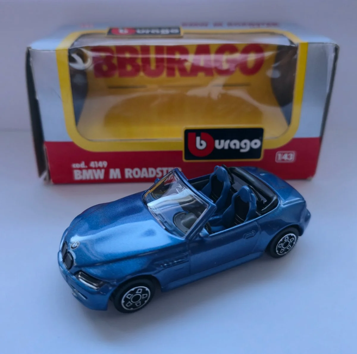 Bburago BMW M Roadster 1:43
