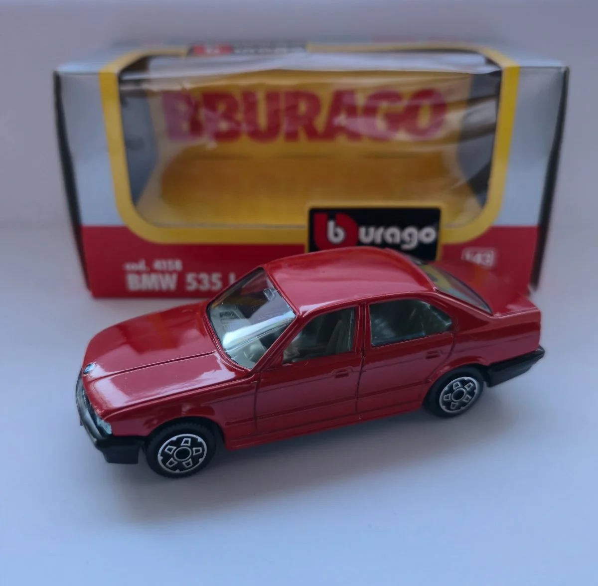 Bburago BMW 535 I 1:43
