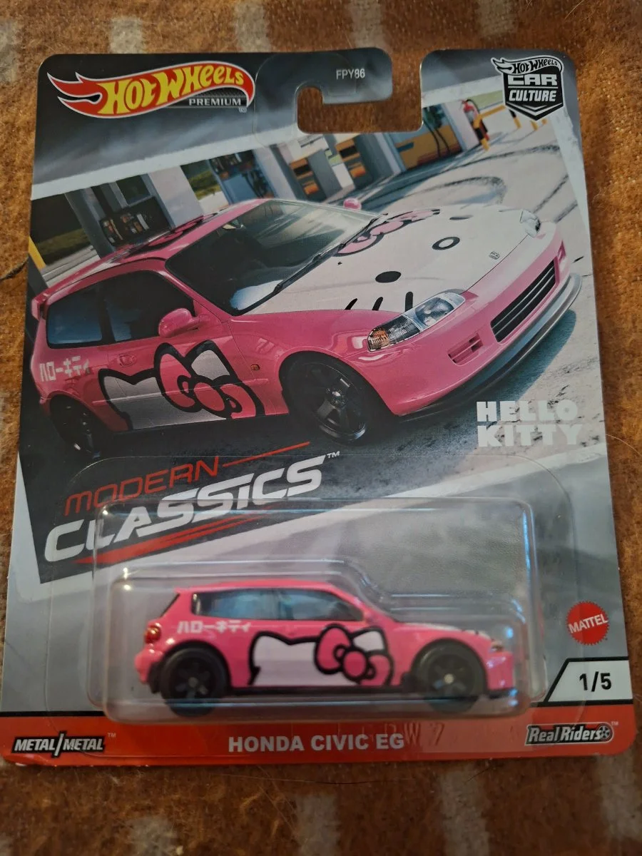 Hot Wheels Hello Kitty Honda Civic EG 1:64