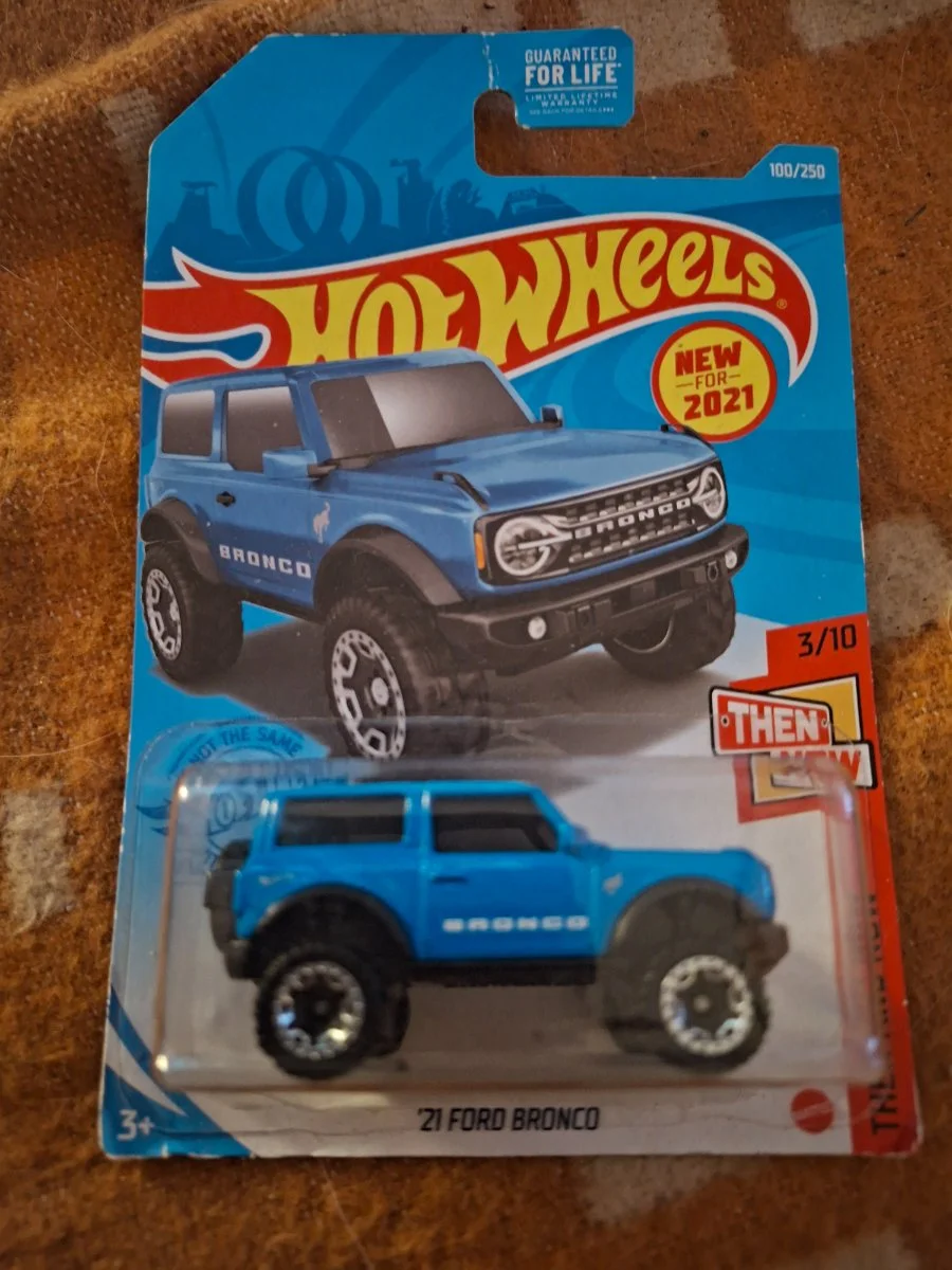 Hot Wheels '21 Ford Bronco 1:64