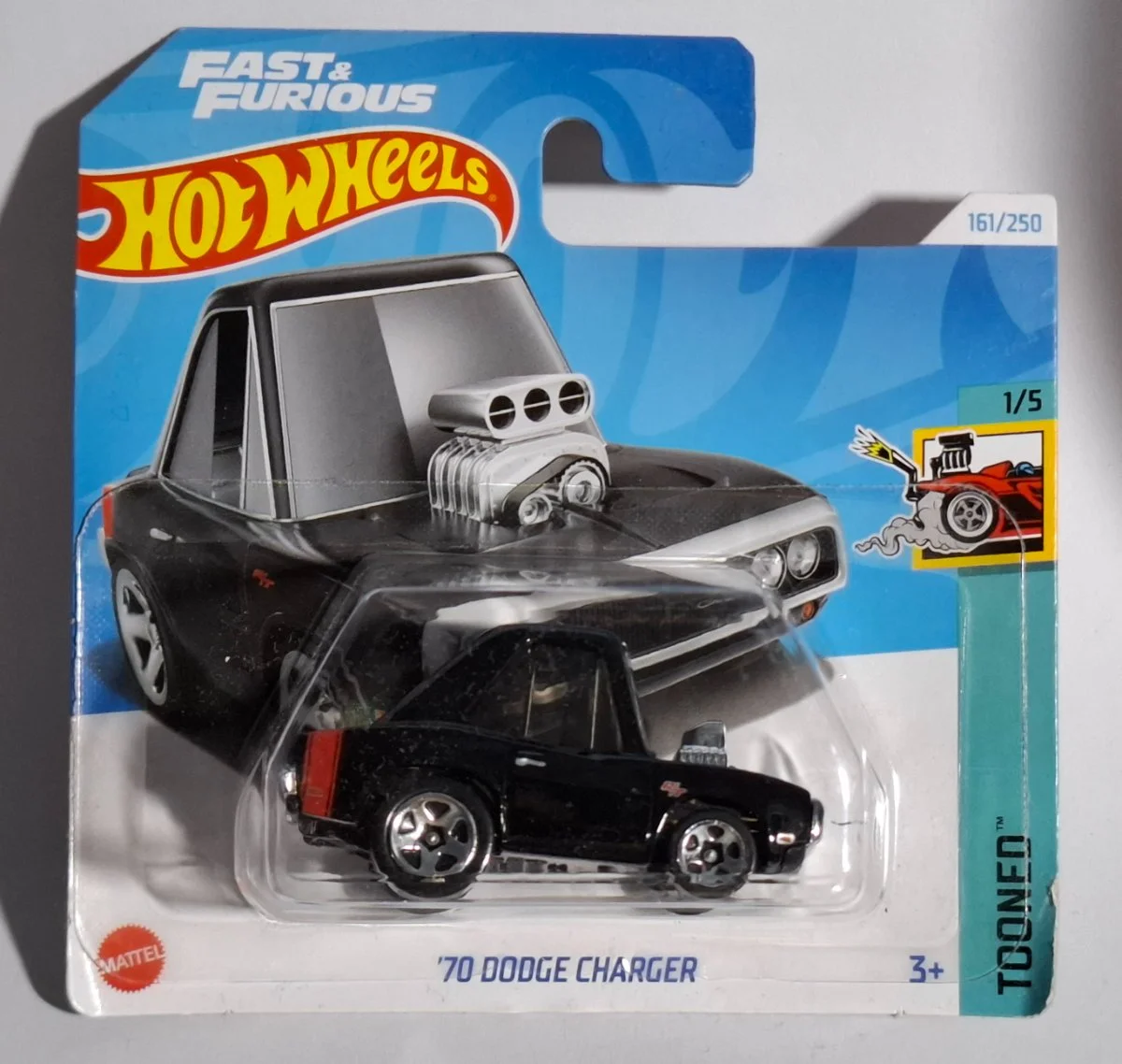 Hot Wheels '70 DODGE CHARGER 1:64