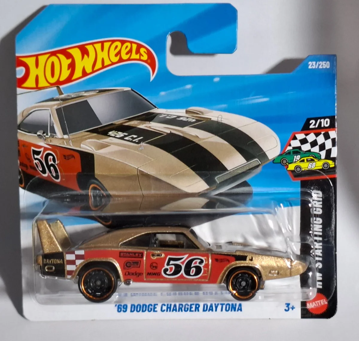 Hot Wheels '69 DODGE CHARGER DAYTONA  1:64