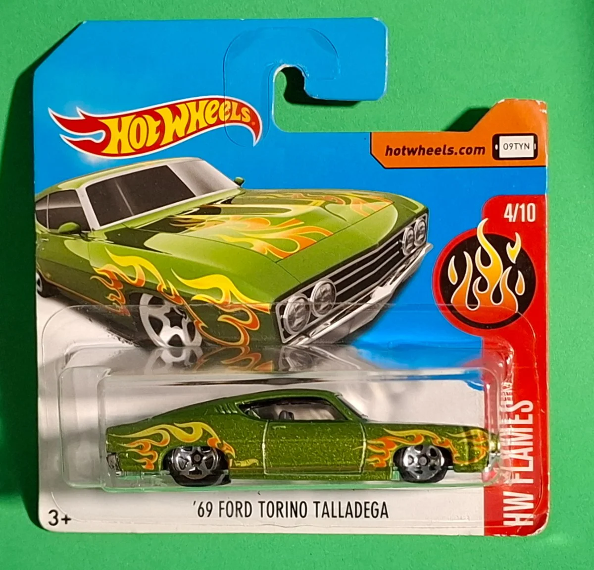 Hot Wheels '69 FORD TORINO TALLADEGA 1:64