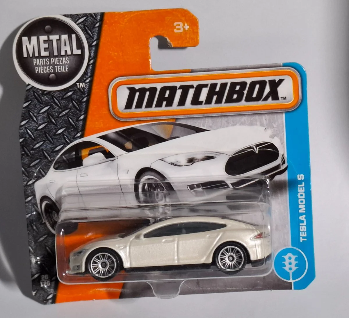 Minichamps TESLA MODEL S 1:64