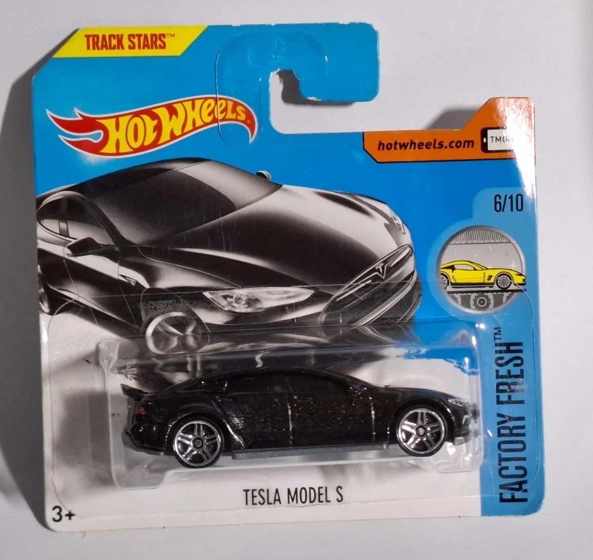 Hot Wheels TESLA MODEL S 1:64