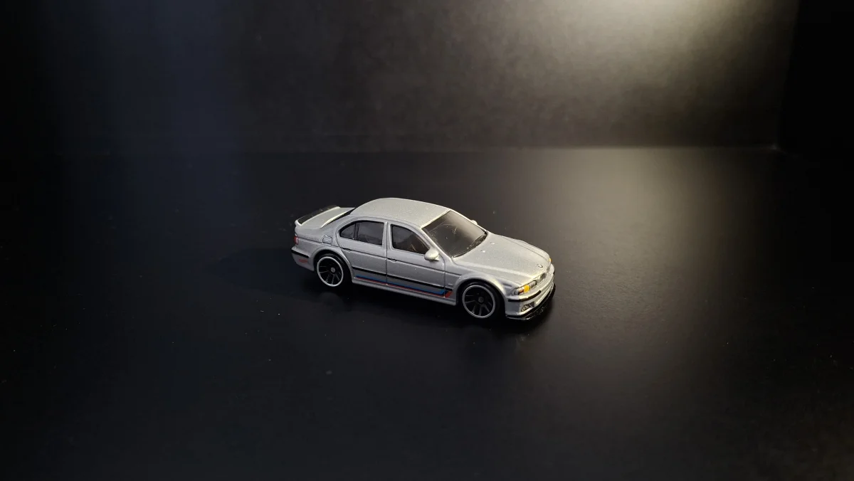 Hot Wheels BMW E39 M5 1:64