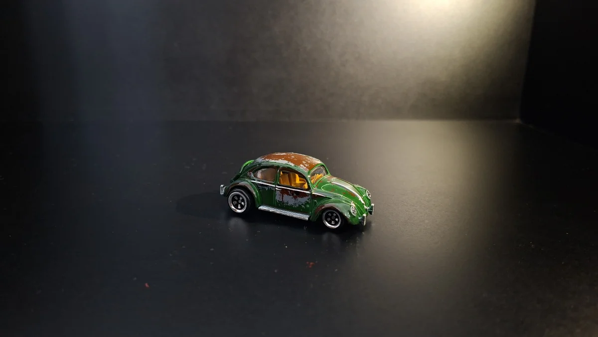 AutoArt Volkswagen Classic Bug 1:64