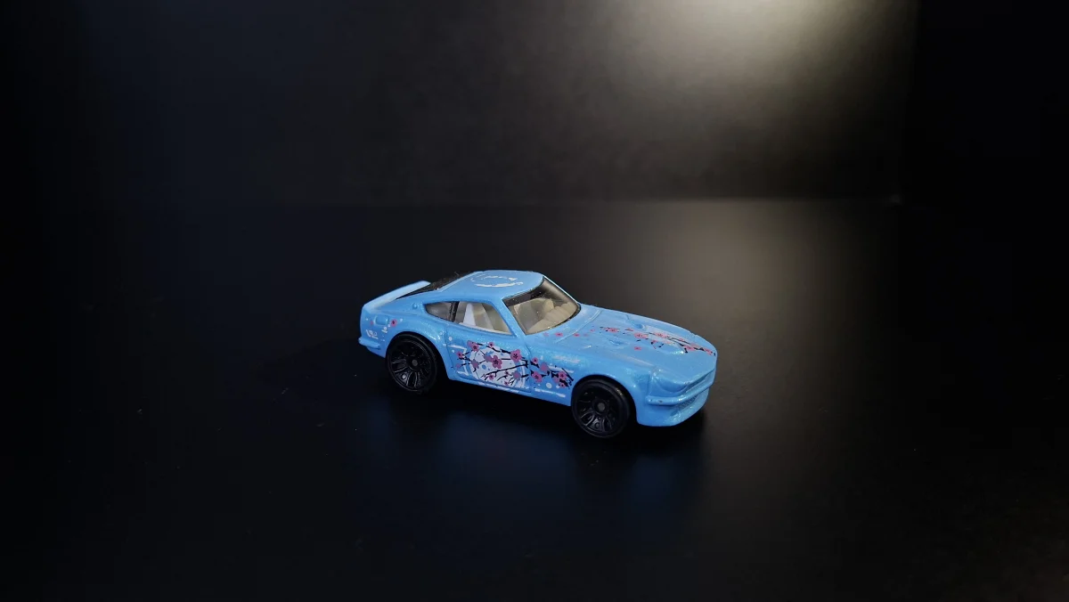 Hot Wheels Datsun 240Z 1:64