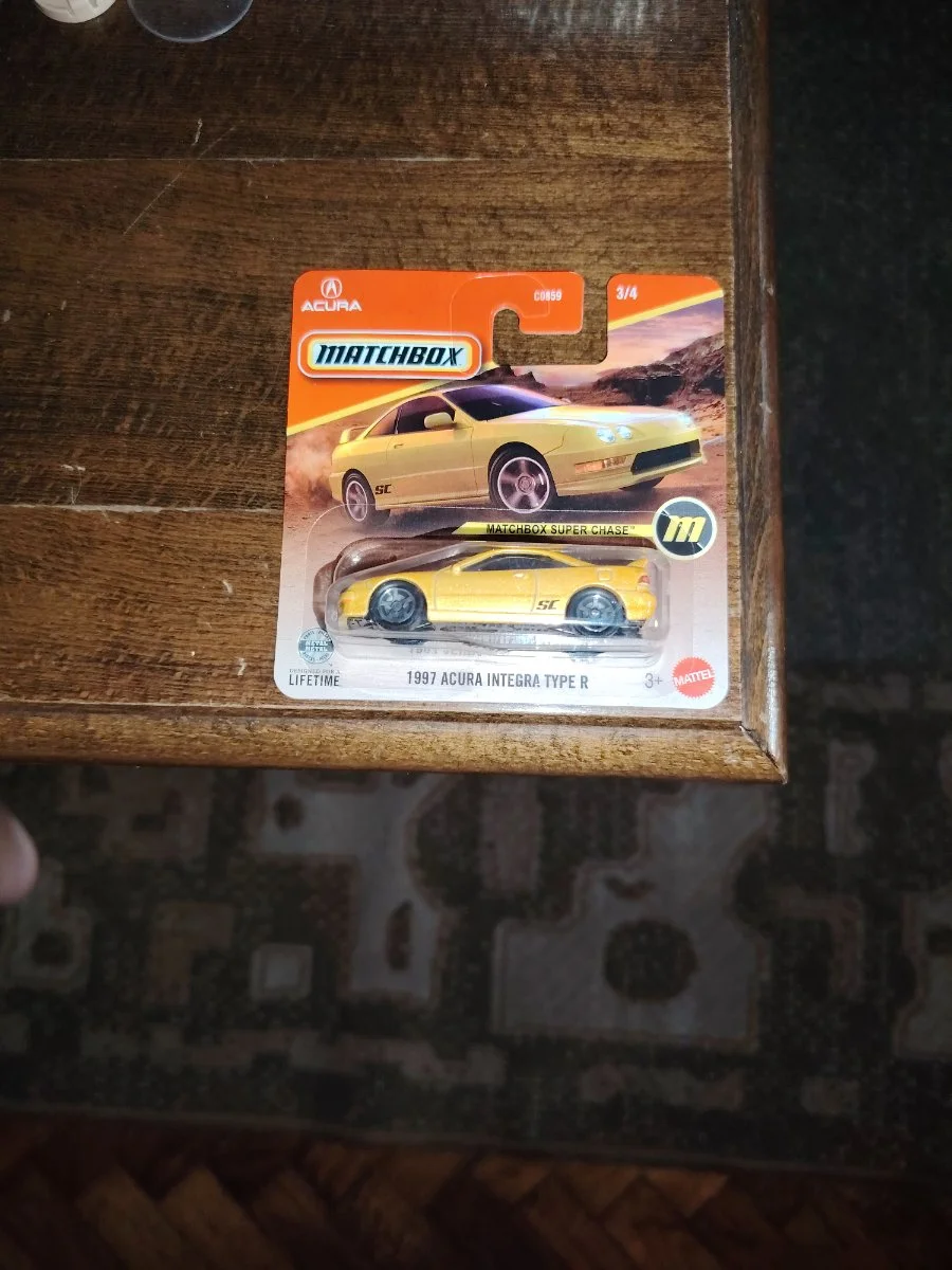AutoArt Integra type r super chase pakovanie u odlicnom stanju neotpakovano I dolazi sa protektorom 1:64