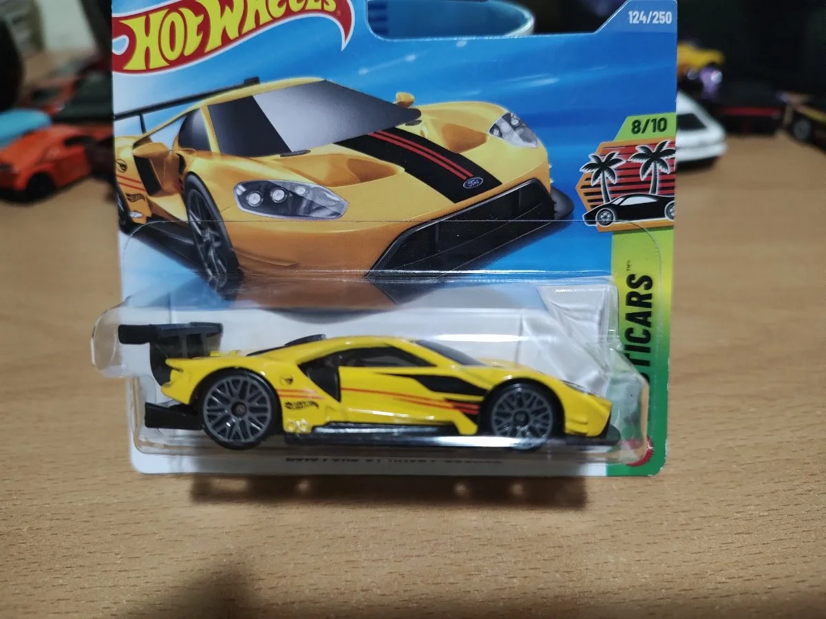 Hot Wheels Ford gt race  2016 1:64