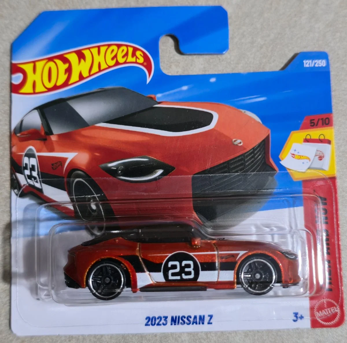 Hot Wheels 2023 Nissan Z 1:64