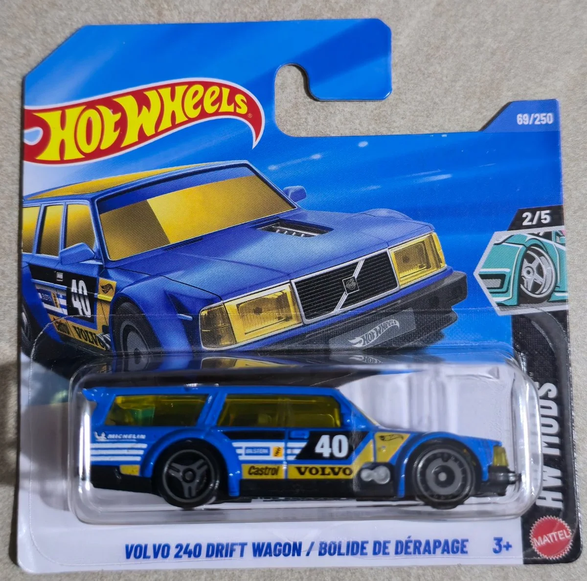 Hot Wheels Volvo 240 Drift Wagon 1:64